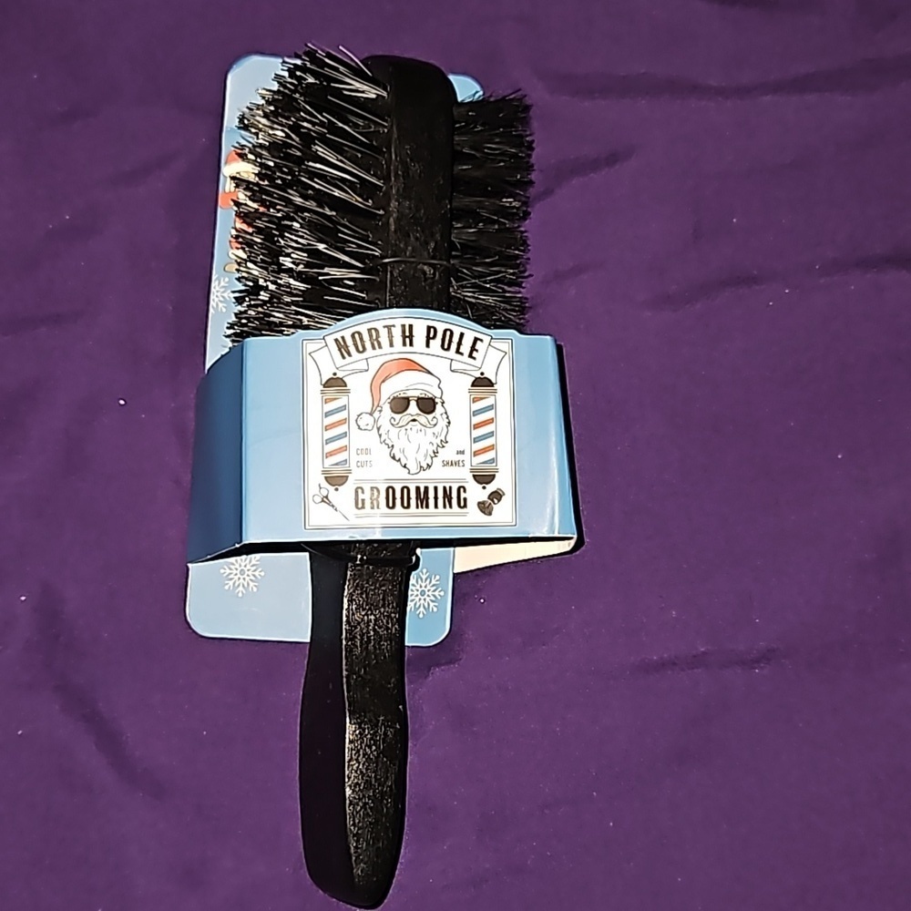 North Pole Grooming Mens Double Sided Boar & Nylon Bristle Black Brush Holiday